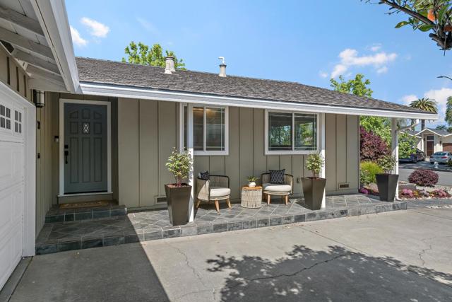 728 Glencoe Court, Sunnyvale CA: https://media.crmls.org/mediaz/d7cbe076-70e0-4915-989c-0c88ed73dd4e.jpg