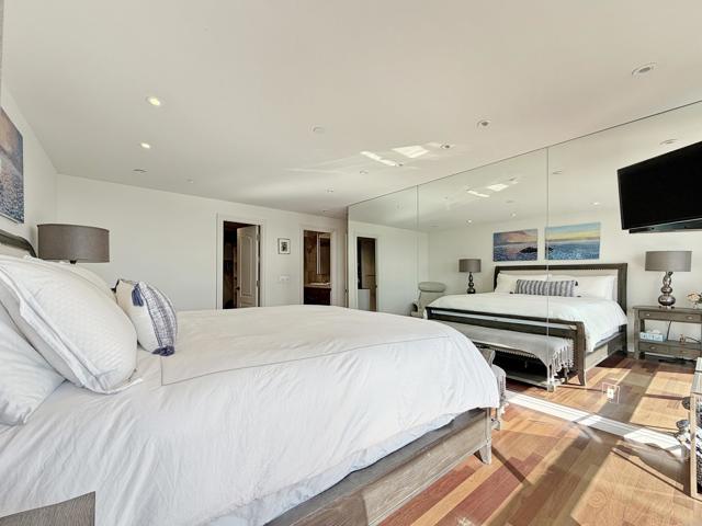 Detail Gallery Image 22 of 35 For 1810 Avenida Del Mundo #503,  Coronado,  CA 92118 - 3 Beds | 3 Baths