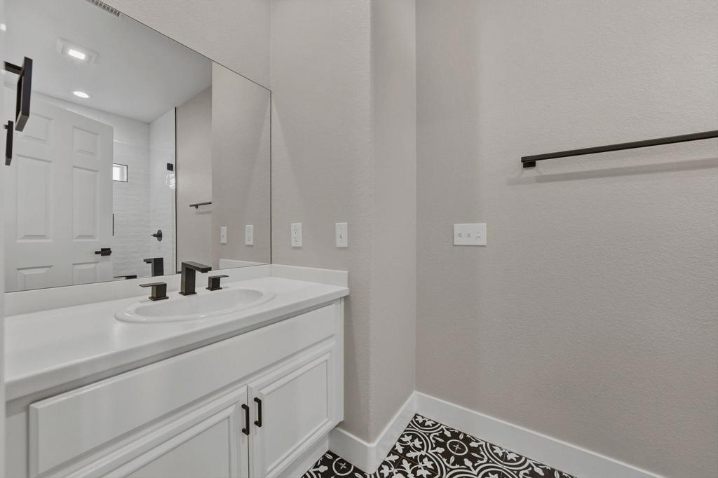 MLS #219137893DA image #27