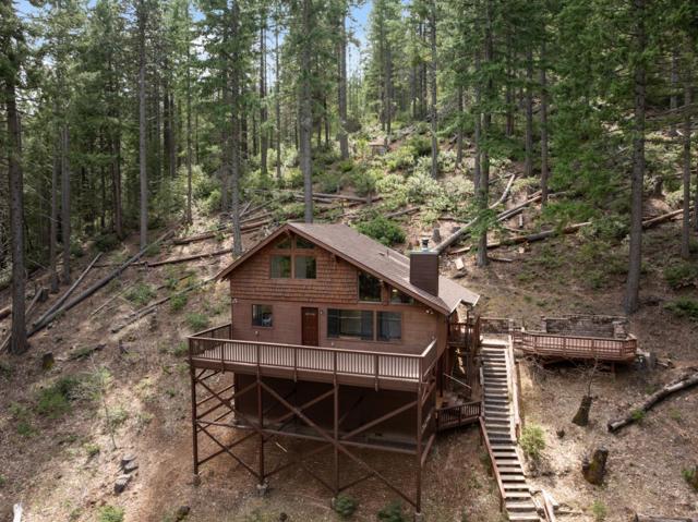 2120 Pack Trail, Mount Shasta CA: https://media.crmls.org/mediaz/d7ce5e1f-ed71-4165-a7e4-06aed8162a33.jpg