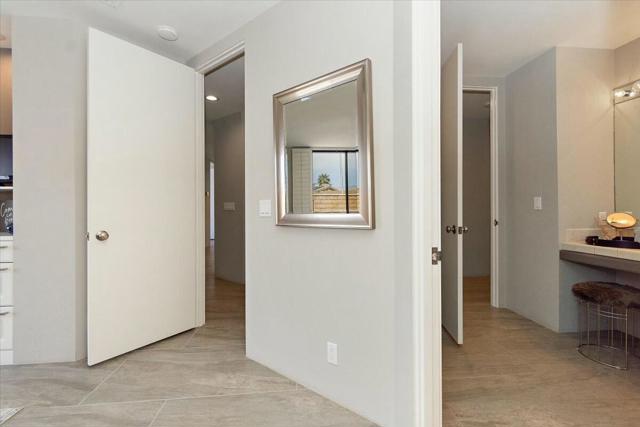 75765 Osage Trail, Indian Wells CA: https://media.crmls.org/mediaz/d7d11ecf-0bff-4172-a626-175705097e09.jpg