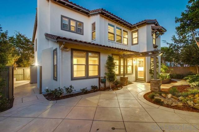 8297 Katherine Claire Lane, San Diego CA: https://media.crmls.org/mediaz/d7d2ca35-7732-4884-a945-8d07ddcccdb6.jpg