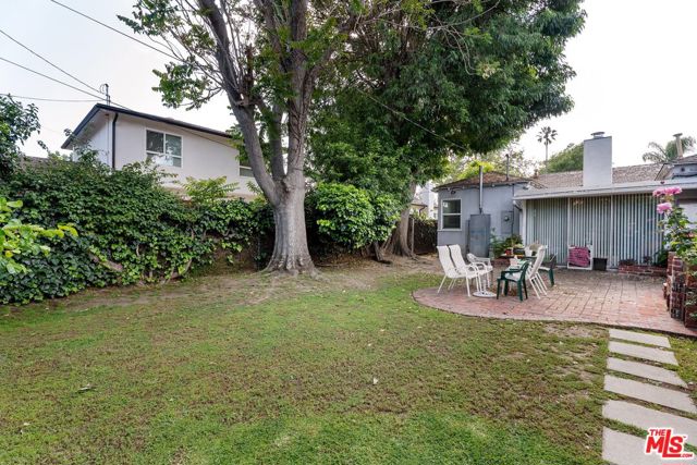 5018 Sunnyslope Avenue photo 8