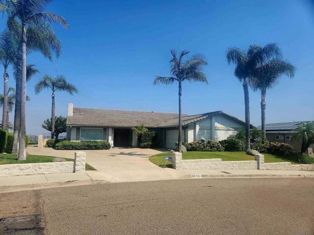 6276 Del Paso Ave, San Diego CA: https://media.crmls.org/mediaz/d7d3f4c5-19eb-4f57-9a54-74c97b72b8a8.jpg