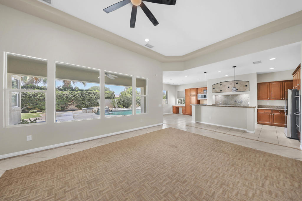 MLS #219149594DA image #9