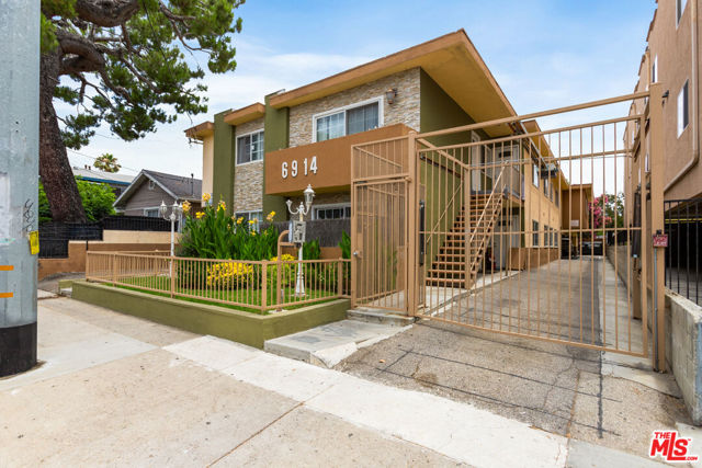 6914 Woodley Avenue, Van Nuys, California 91406, ,Multi-Family,For Sale,Woodley,24427605