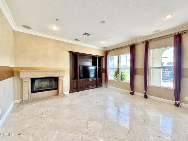 Detail Gallery Image 18 of 73 For 1702 Aleutian Way, Oxnard,  CA 93035 - 4 Beds | 4/1 Baths