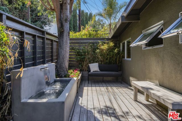 5661 Spreading Oak Drive, Los Angeles CA: https://media.crmls.org/mediaz/d7d7dd86-600a-42b9-b9ff-ad8ca0785f64.jpg