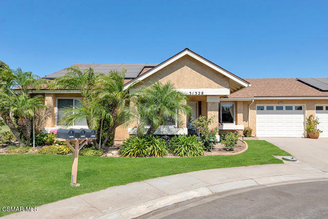 31328 Village 31, Camarillo CA: https://media.crmls.org/mediaz/d7d8f80f-e3e2-4b59-b228-dba13acc0daf.jpg