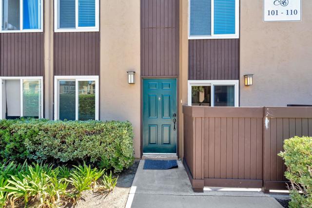 Detail Gallery Image 15 of 21 For 3454 Castle Glen Dr, San Diego,  CA 92123 - 2 Beds | 1/1 Baths