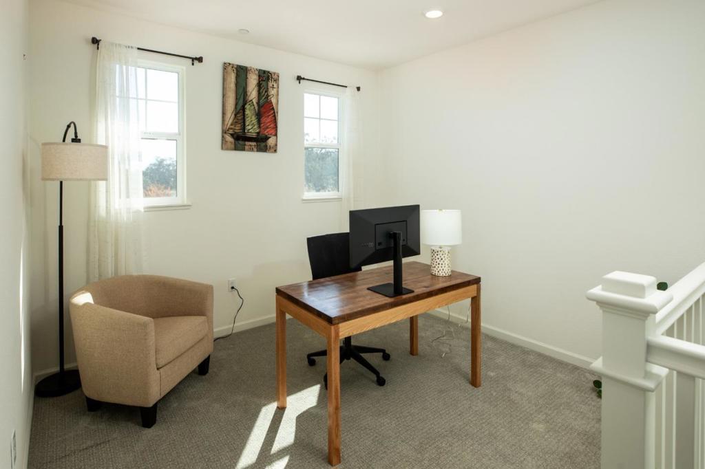 D7Da0Bfe 2Ffd 4964 983F Ba4E194767De 7021 Vintner Court, Gilroy, Ca 95020 &Lt;Span Style='BackgroundColor:transparent;Padding:0Px;'&Gt; &Lt;Small&Gt; &Lt;I&Gt; &Lt;/I&Gt; &Lt;/Small&Gt;&Lt;/Span&Gt;