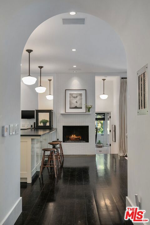 850 Muskingum Avenue, Pacific Palisades CA: https://media.crmls.org/mediaz/d7da6aa4-a612-45fe-865e-96d062ed3b00.jpg