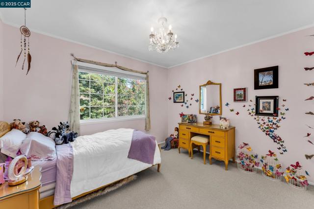 102 Monasterio Ct, San Ramon CA: https://media.crmls.org/mediaz/d7da7d28-4451-40af-8450-b232493e5d9a.jpg