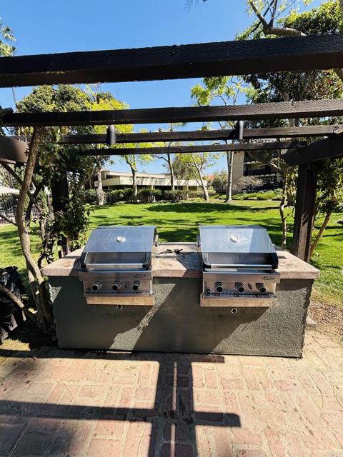 Detail Gallery Image 11 of 19 For 6202 Friars Rd #302,  San Diego,  CA 92108 - 2 Beds | 1 Baths