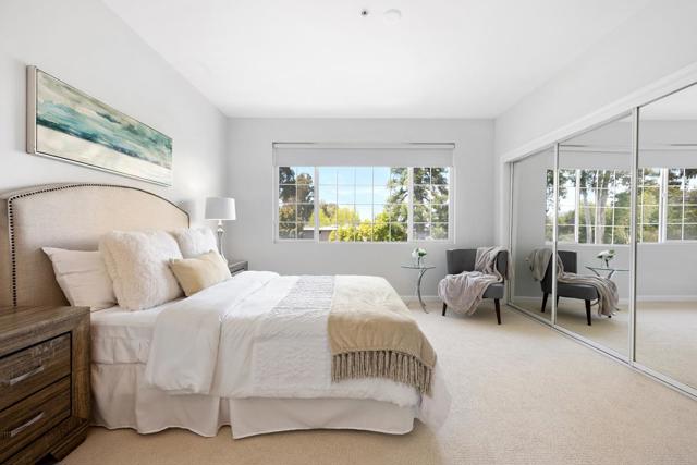 550 El Camino Real, Burlingame CA: https://media.crmls.org/mediaz/d7dc4584-50e0-4235-a59c-a40f43e4a2af.jpg