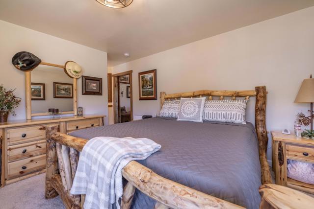 1188 Monte Vista Drive, Big Bear CA: https://media.crmls.org/mediaz/d7dc9af8-35cb-470a-8e0d-24d1fef23f3a.jpg