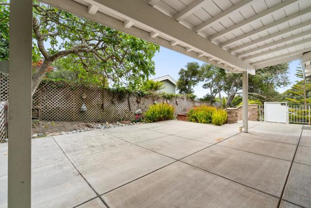 254 Aptos Beach Drive, Aptos CA: https://media.crmls.org/mediaz/d7dca317-bcf2-44de-a309-49d62d7611ae.jpg
