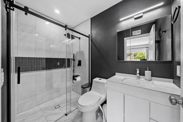 7971 Jade Coast Road, San Diego CA: https://media.crmls.org/mediaz/d7dd4ecf-942e-4f44-ac0b-28fe5e82b78d.jpg