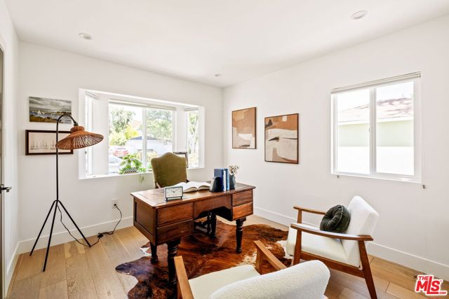 13514 Morrison Street, Sherman Oaks CA: https://media.crmls.org/mediaz/d7dd9513-bc71-49fb-9e03-b825164c3794.jpg