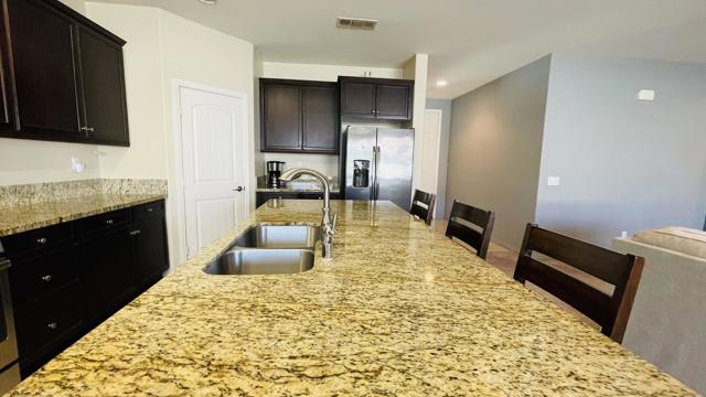 82982 Wheatley Court, Indio CA: https://media.crmls.org/mediaz/d7dde162-2c4a-49fb-afef-8b41d9acb259.jpg