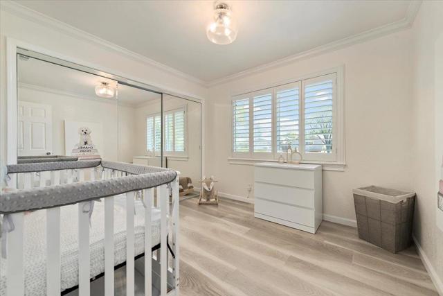 907 Bainbridge ct, Sunnyvale CA: https://media.crmls.org/mediaz/d7ddf1d7-787a-4c85-9421-0285ab6daee3.jpg