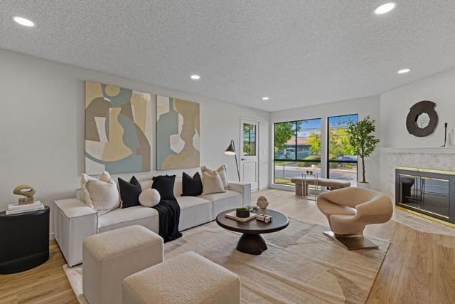 35 W 20th Avenue, San Mateo CA: https://media.crmls.org/mediaz/d7deb4d4-1c45-49f4-9763-e3693d675c2f.jpg