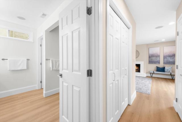 609 Santa Catalina Lane, Foster City CA: https://media.crmls.org/mediaz/d7df5e96-82f4-48b1-b91b-c969d08f6b81.jpg