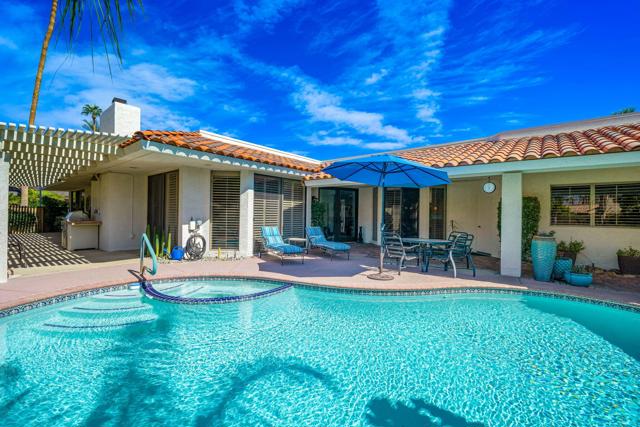 66 Dartmouth Drive, Rancho Mirage CA: https://media.crmls.org/mediaz/d7dfa213-84b2-41fe-b019-17b74b6f2113.jpg
