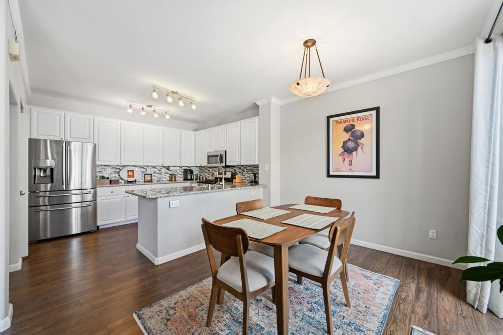 9633 Canyon Ter - photo 10