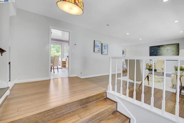 1487 De Palma Dr, San Jose CA: https://media.crmls.org/mediaz/d7e2653a-3f58-4c13-a93c-1b660ce6775c.jpg