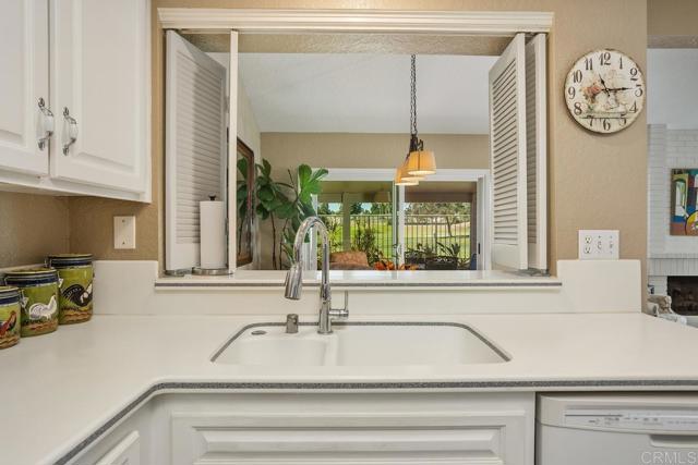 Detail Gallery Image 17 of 30 For 1878 Turnberry, Vista,  CA 92081 - 2 Beds | 2 Baths