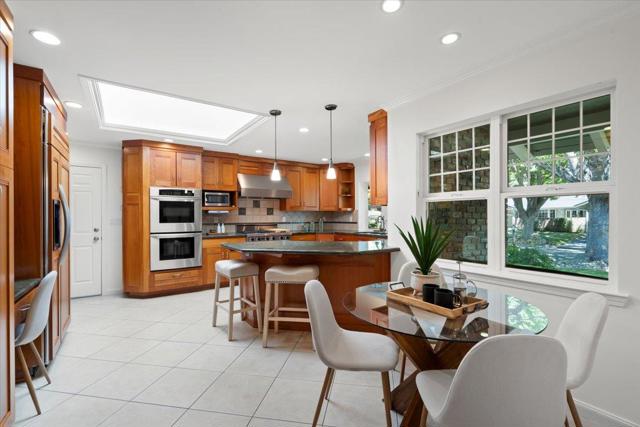 688 Kingswood Way, Los Altos CA: https://media.crmls.org/mediaz/d7e2fe5c-785c-4894-8803-ea1d47a4243b.jpg