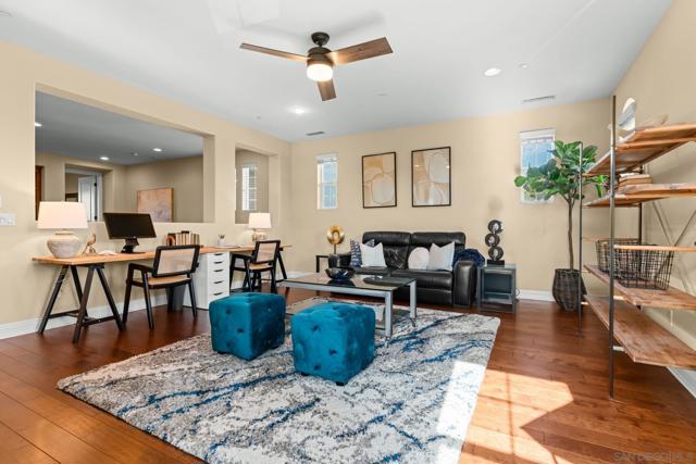 15740 Bacara Ct, San Diego CA: https://media.crmls.org/mediaz/d7e3da72-fcfd-4b09-bdc6-a4b3842a7b4a.jpg