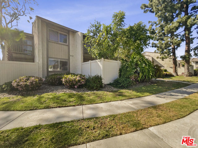 15242 Campus Park Drive, A photo 1