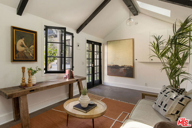 2374 Edgewater Terrace, Los Angeles CA: https://media.crmls.org/mediaz/d7e48b87-0b04-4526-adf6-6c26d7158b79.jpg