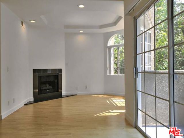 14430 BENEFIT Street, 204 photo 6