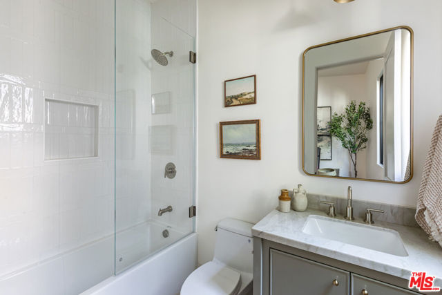 3745 May Street, Los Angeles CA: https://media.crmls.org/mediaz/d7e4f2f2-ba34-46a6-970d-d75dfae40f4e.jpg