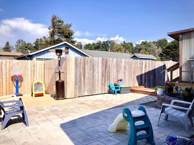 32850 Mill Creek Drive, Fort Bragg CA: https://media.crmls.org/mediaz/d7e50d7d-765f-4a8b-a881-275cd39082ea.jpg