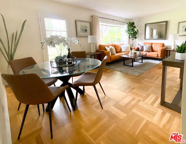 5162 Village, Los Angeles CA: https://media.crmls.org/mediaz/d7e5659b-d1fc-4666-a79a-b8527921ec42.jpg
