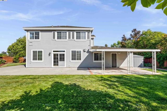 6235 Robertson Ave, Newark CA: https://media.crmls.org/mediaz/d7e63a9b-0f3b-4c5b-96f8-07b8a729b6a6.jpg
