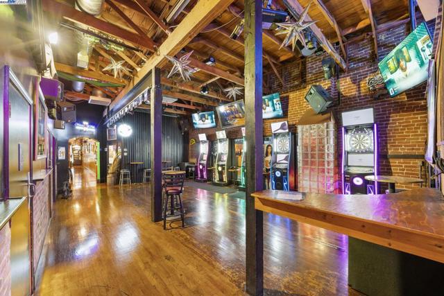 22519 Main St, Hayward CA: https://media.crmls.org/mediaz/d7e65f8f-44b4-467a-9064-915e85ebd119.jpg