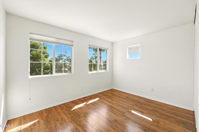 1529 La Verada Court, Camarillo CA: https://media.crmls.org/mediaz/d7e72789-56df-4dad-85e2-6a136d11eee6.jpg