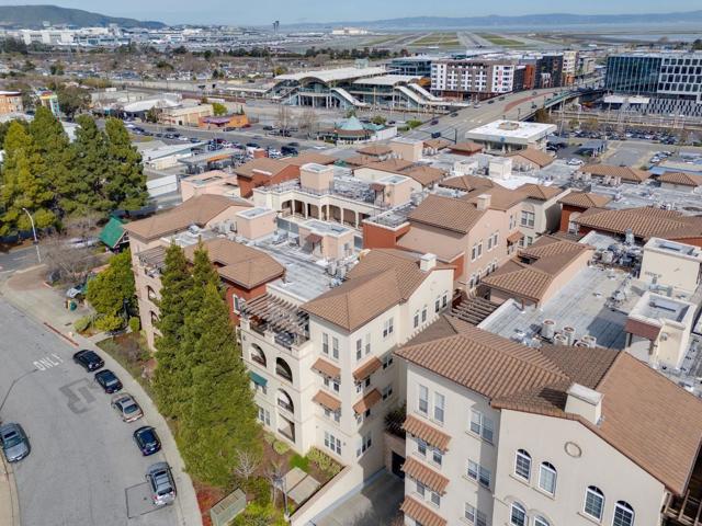 88 S Broadway, Millbrae CA: https://media.crmls.org/mediaz/d7e73a81-f3be-4639-9d90-daea65f5d731.jpg