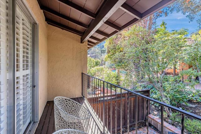 18400 Overlook Road, Los Gatos CA: https://media.crmls.org/mediaz/d7e7887f-2317-4390-94c0-f5b100a79d8d.jpg