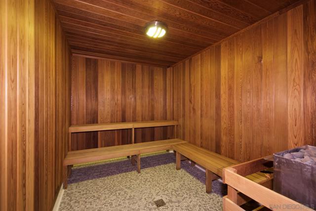 Image 40 of 59 For 325 7th Ave  1506