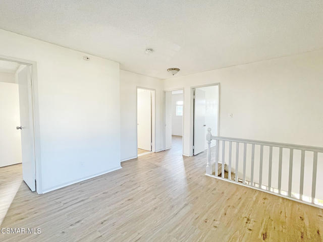 2467 Invar Court, Simi Valley CA: https://media.crmls.org/mediaz/d7e83cfc-0914-4b61-81e4-0d4834bce1a6.jpg
