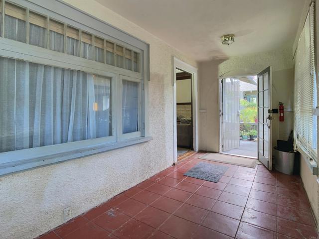 2120 Pine Street, San Diego CA: https://media.crmls.org/mediaz/d7e89150-c11f-408b-a1fa-5acbf675d15e.jpg