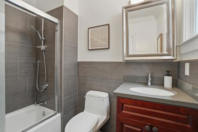 212 Sweeny Street, San Francisco CA: https://media.crmls.org/mediaz/d7e95e30-e248-4f0b-ae66-8d63067b7045.jpg