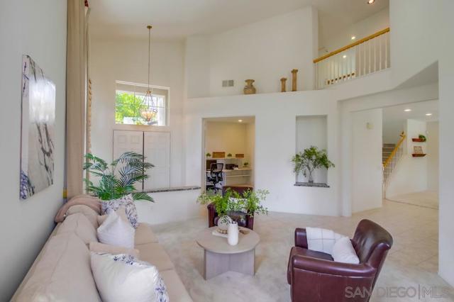 11841 Treewind Ct, San Diego CA: https://media.crmls.org/mediaz/d7ea23d1-d35c-4f5a-8390-847d8b4befc2.jpg