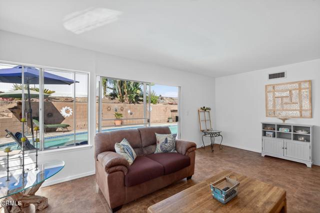 Front Image Thumbnail for CRV1-33021